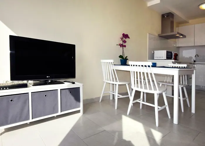 Punta N 6 - * Puerto de Santiago (Tenerife)