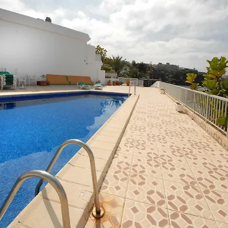 Punta N 6 - Ferienhaus *